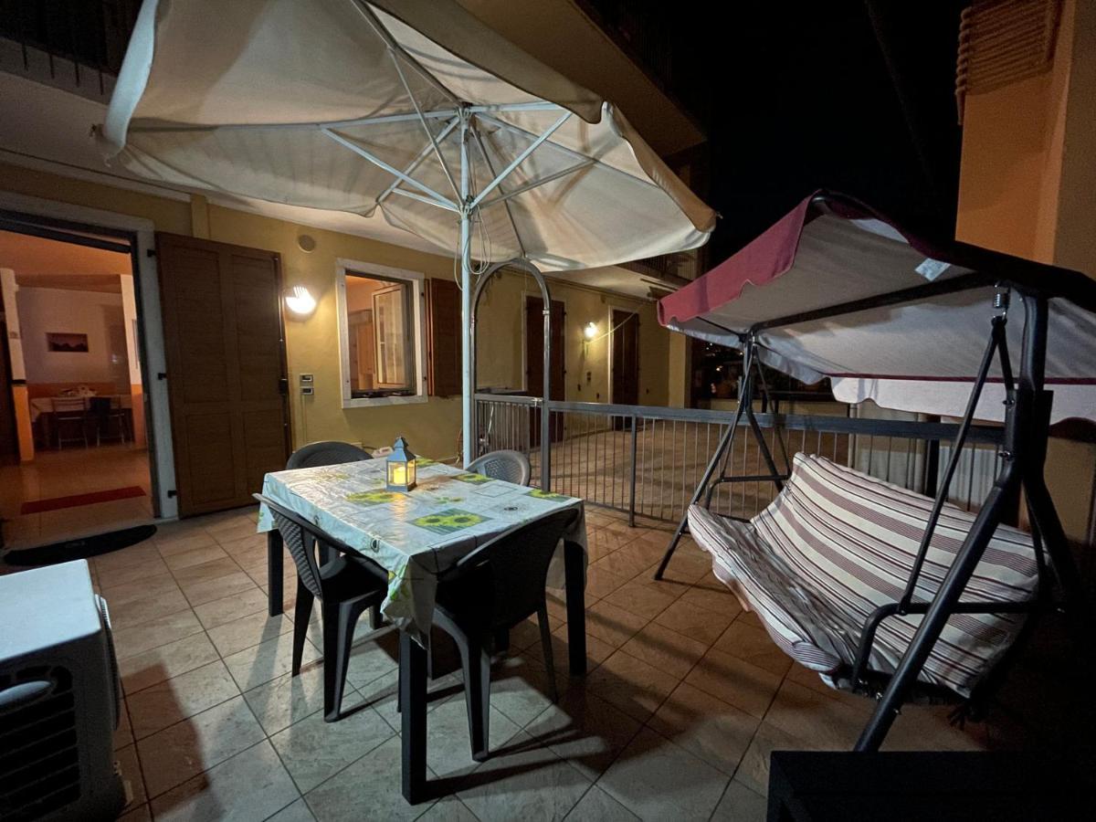 Appartamento Capri Arco Bagian luar foto